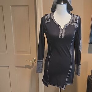 Stylish Black and Gray Women's Hooded Top